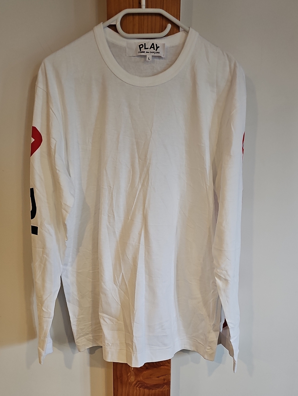 Comme des Garcons PLAY White Long-Sleeve Tee with Red Heart Sleeve Detail